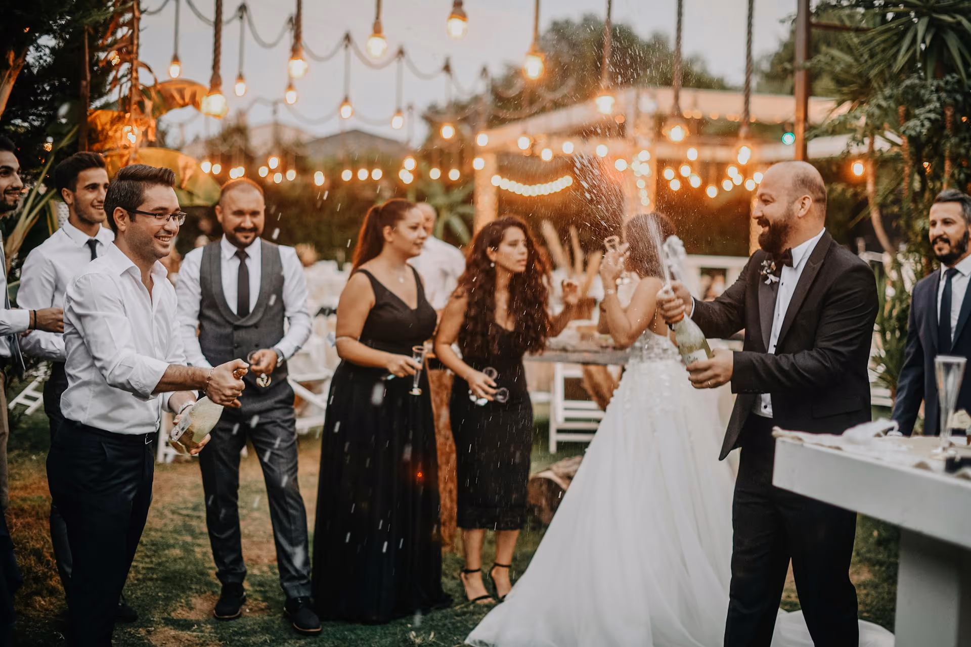 Trauzeugen bei der Hochzeit — Aufgaben und Rolle, Villa Renting Eisenberg Pfalz