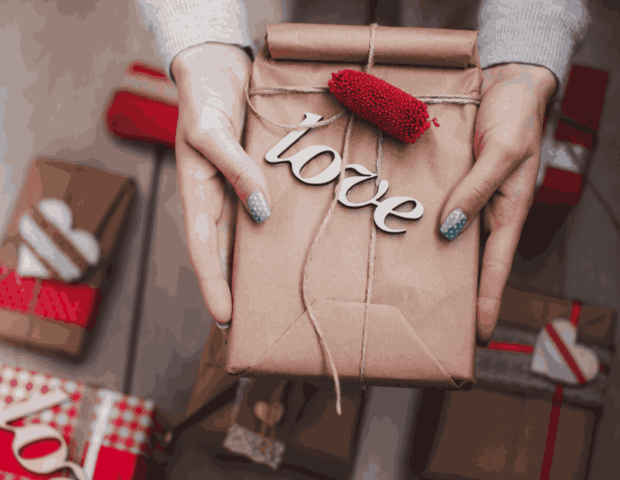 Valentinstag Geschenk Idee: 27 Geschenke, die wirklich ankommen – für ihn, für sie & als Paar (Pfalz)