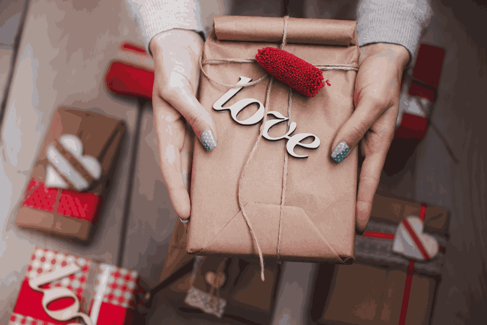 Valentinstag Geschenk Idee: 27 Geschenke, die wirklich ankommen – für ihn, für sie & als Paar (Pfalz)